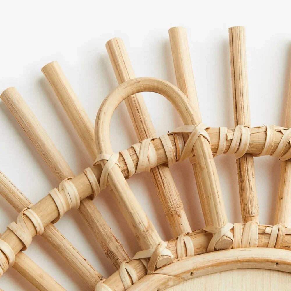 🆕 ☀️ Mirror with Rattan Frame - Picture 3 of 5